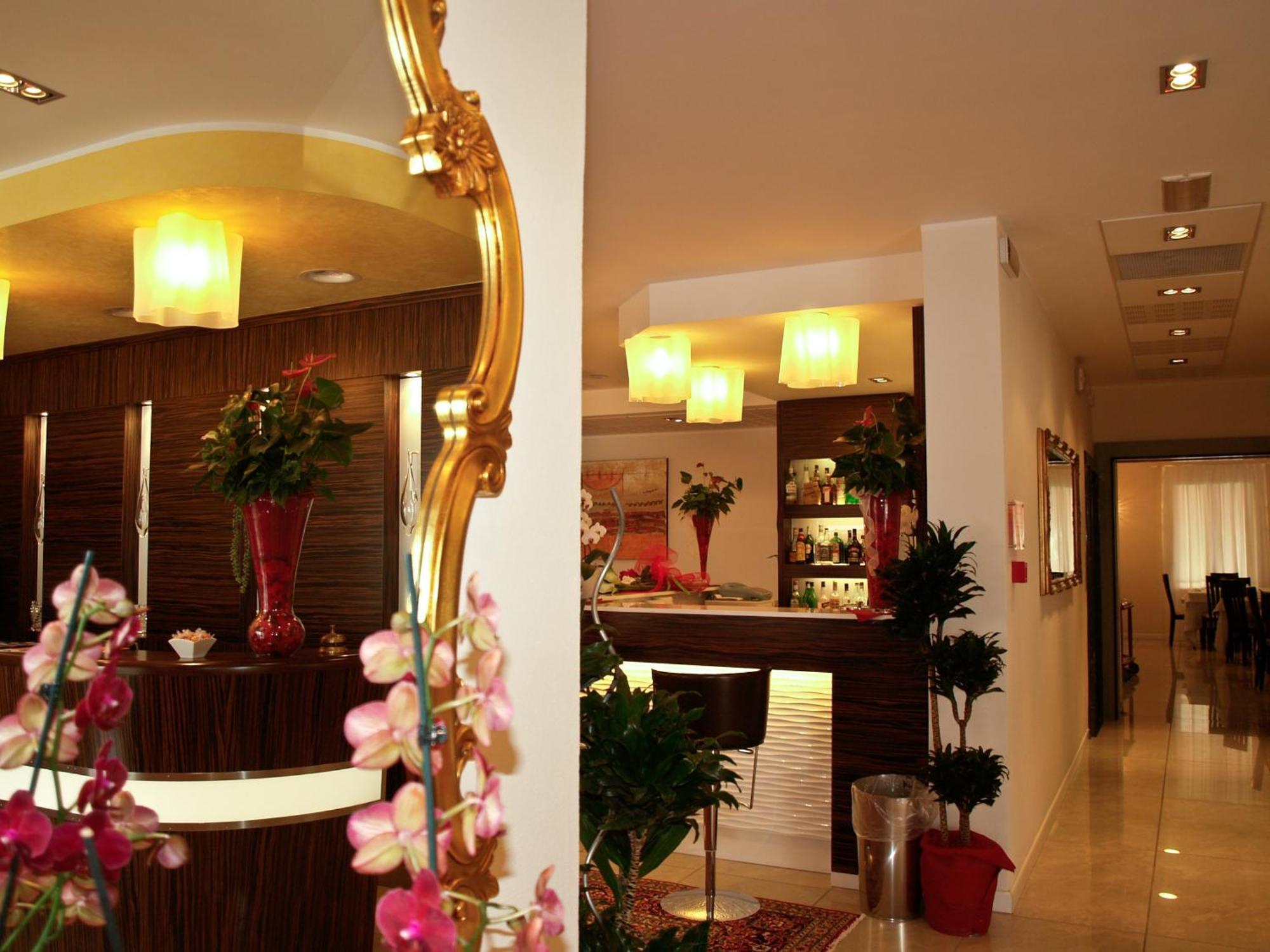 Hotel Villa Angelina Bibione Eksteriør bilde