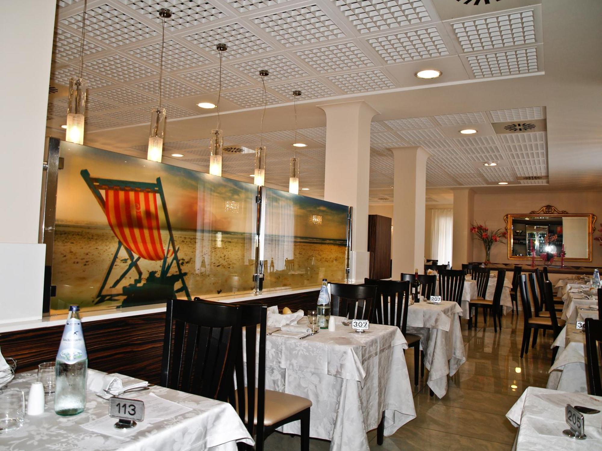 Hotel Villa Angelina Bibione Eksteriør bilde