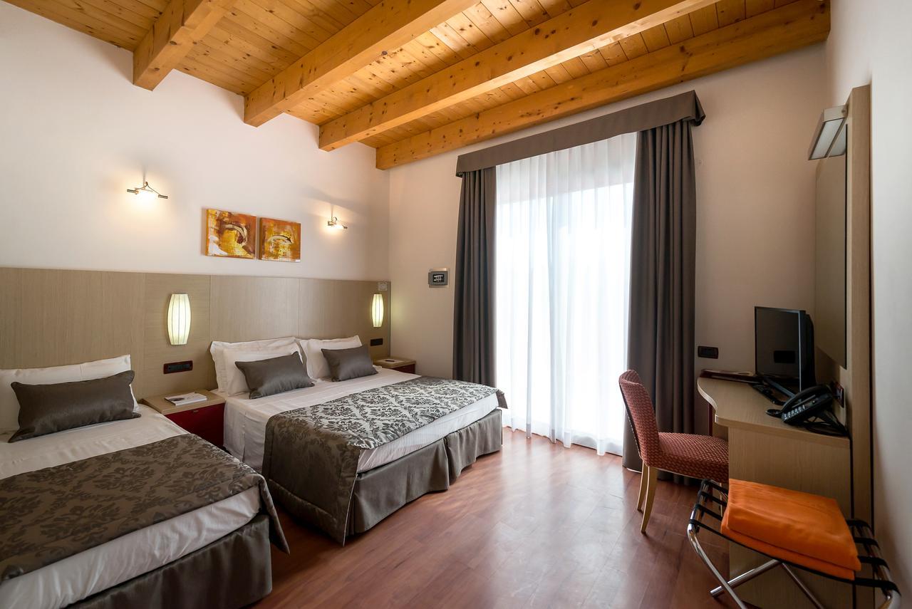 Hotel Villa Angelina Bibione Eksteriør bilde