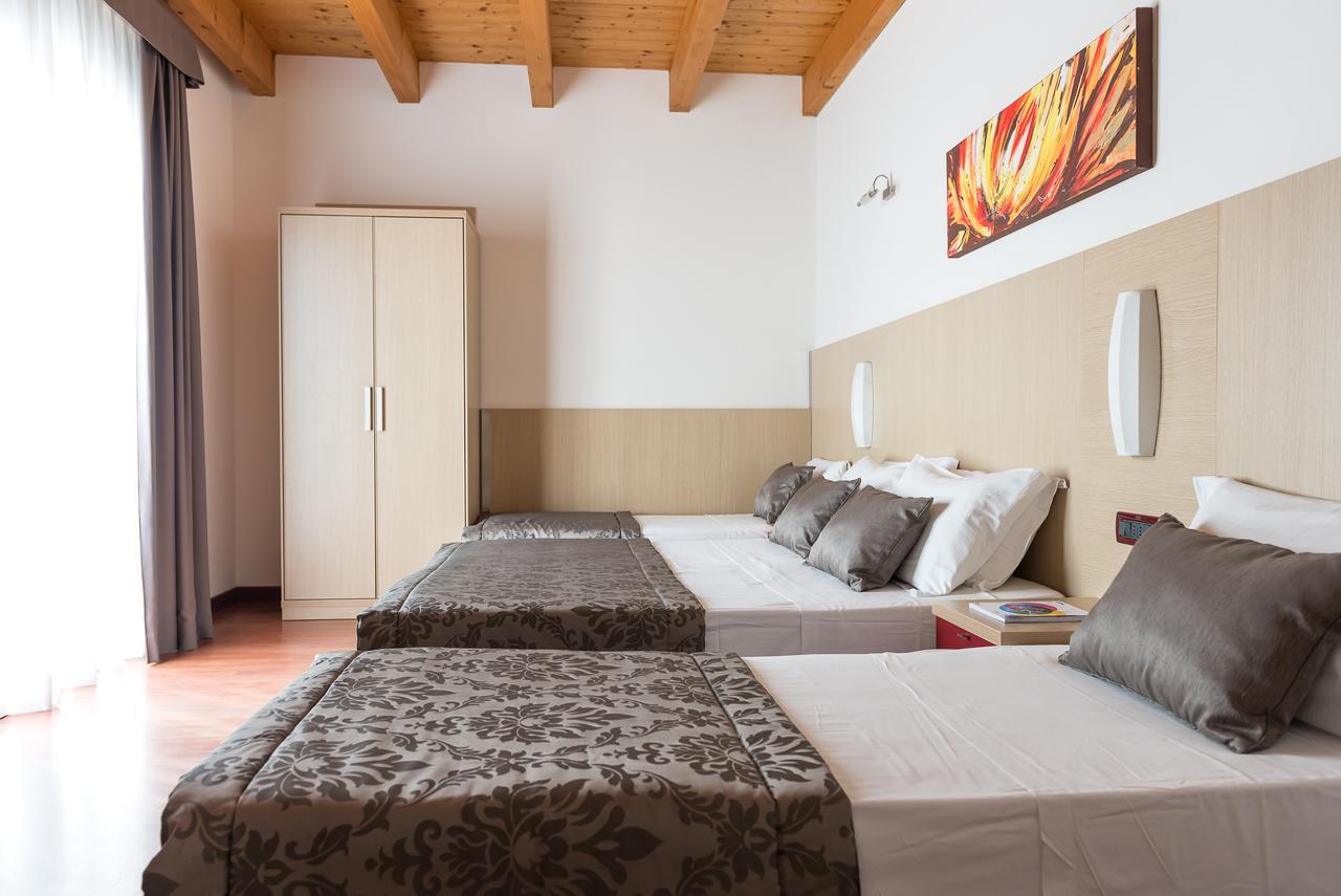 Hotel Villa Angelina Bibione Eksteriør bilde
